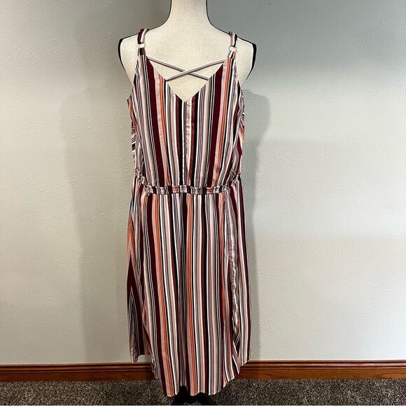 Maurice’s striped dress with straps - Picture 9 of 14